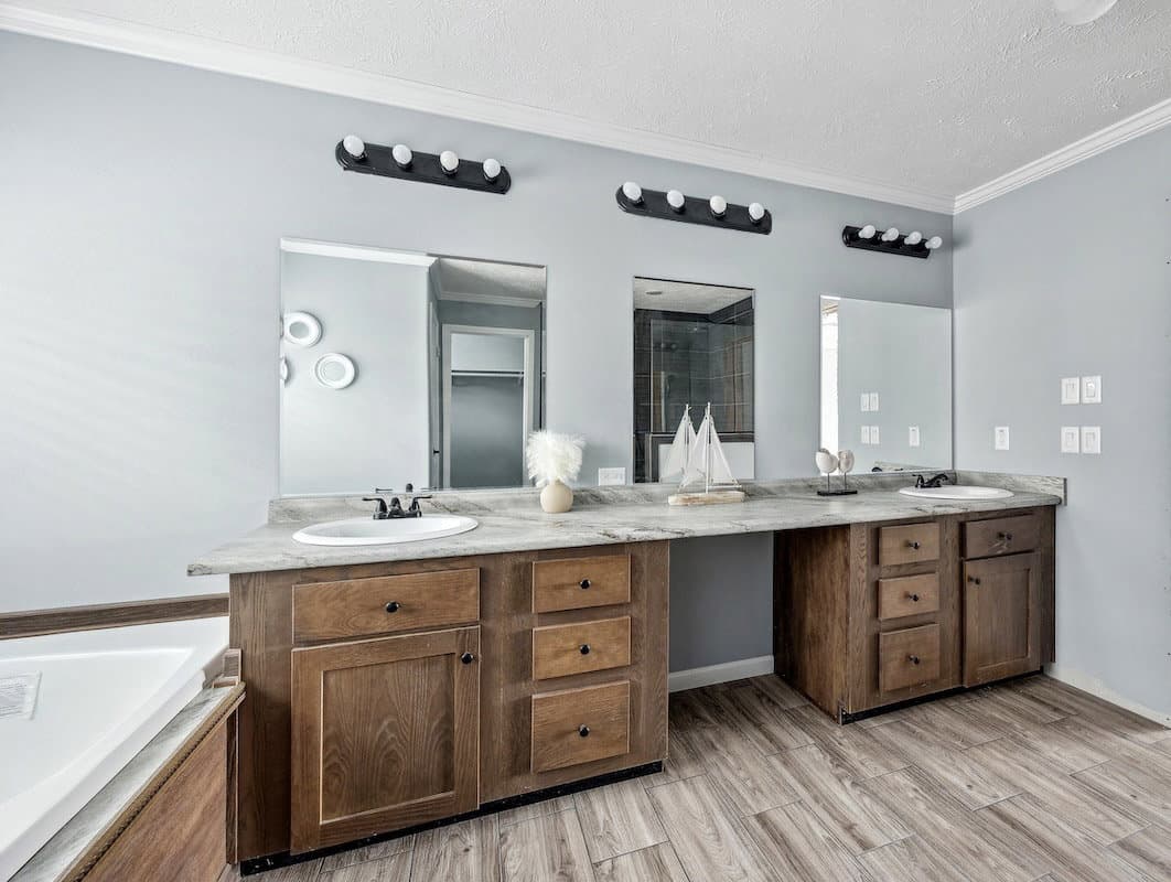 The presley bathroom home features
