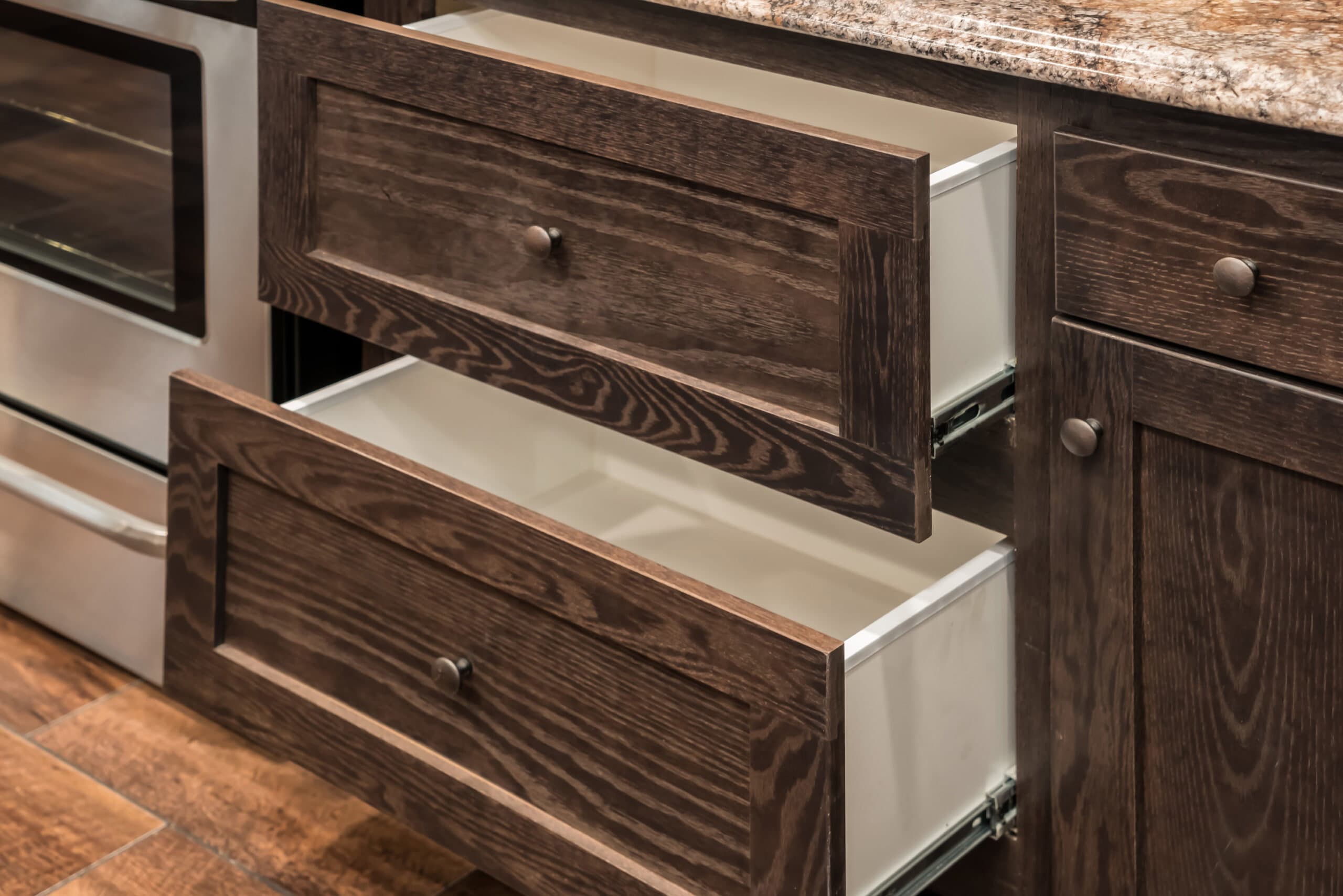 The unforgiven kitchen home features