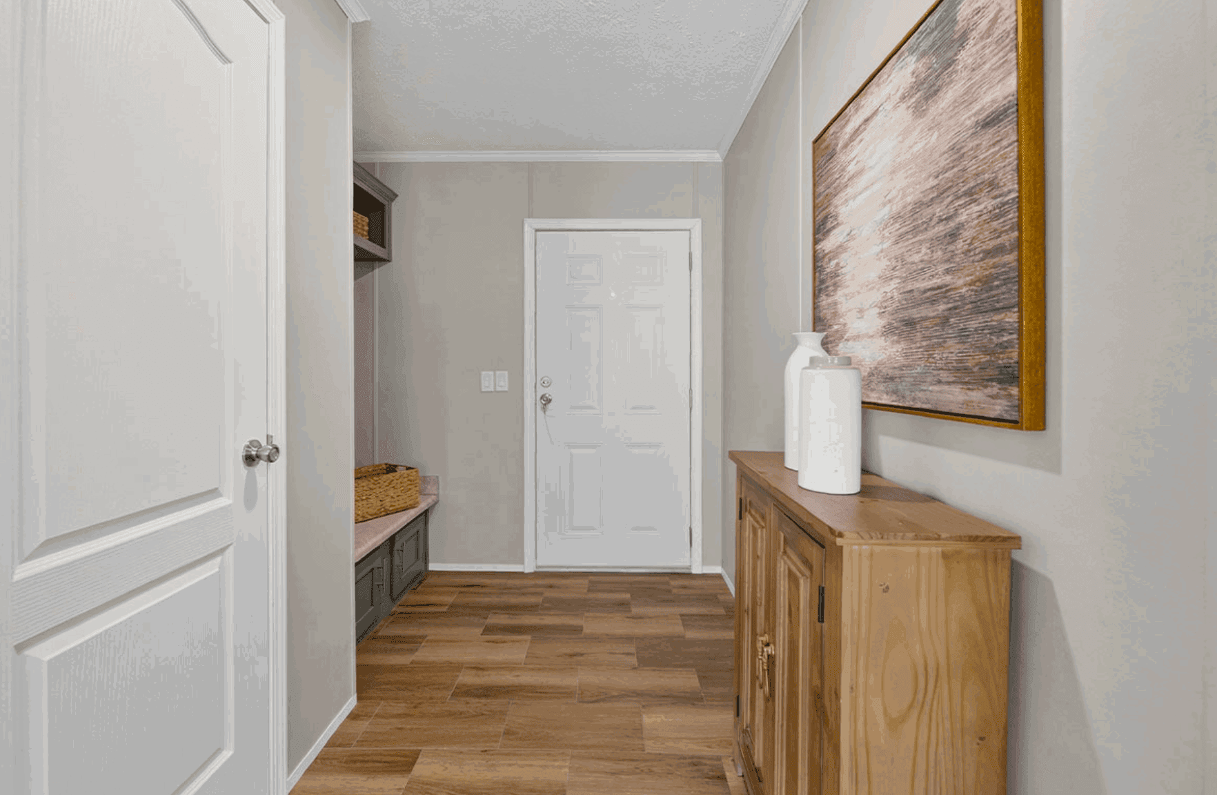 Marlin interior home features