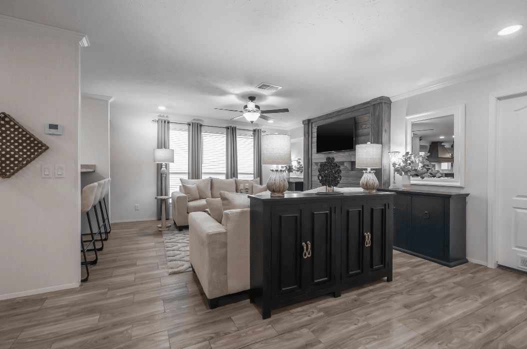 The dakota interior home features