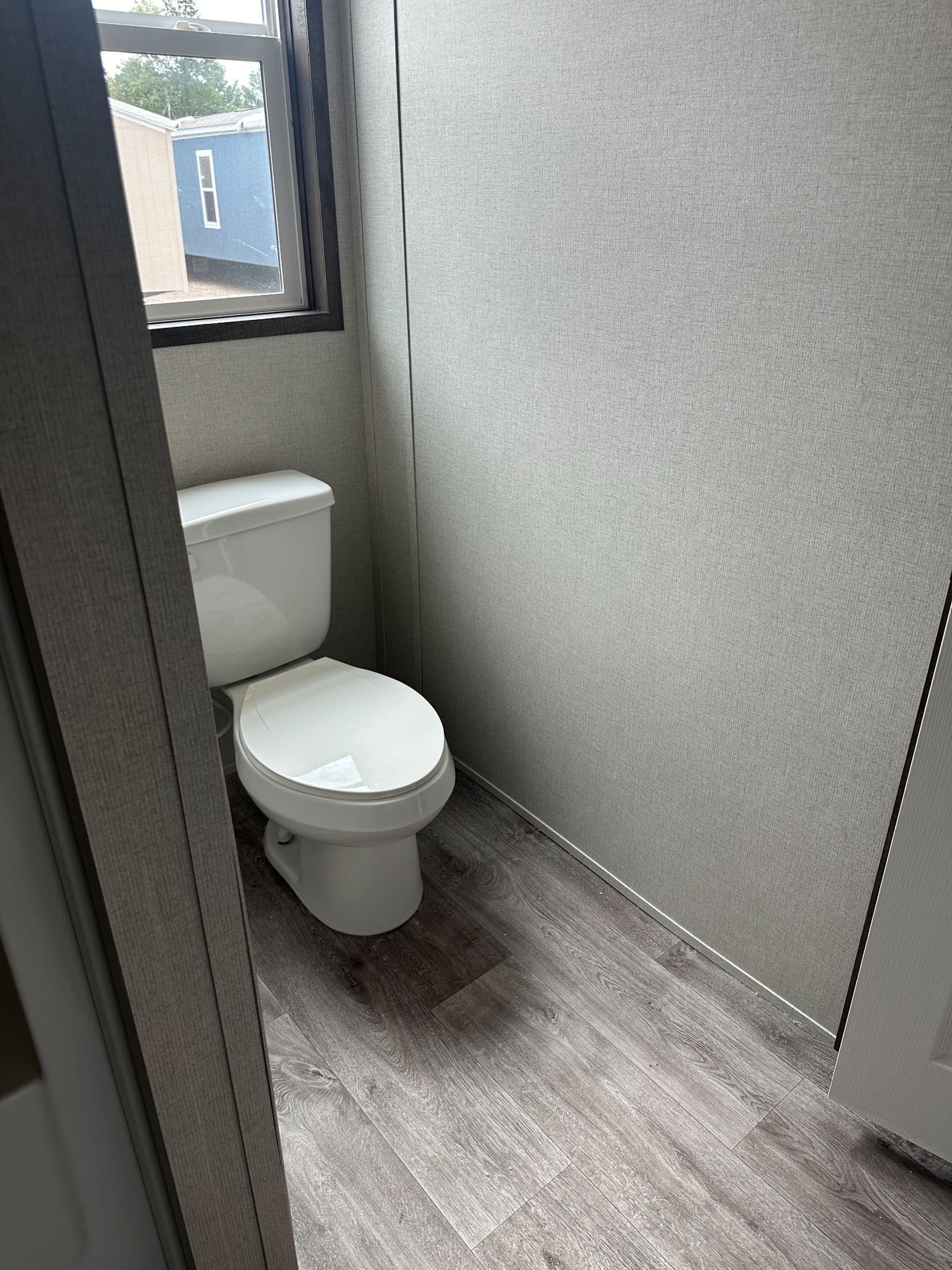 Rosewood  home features