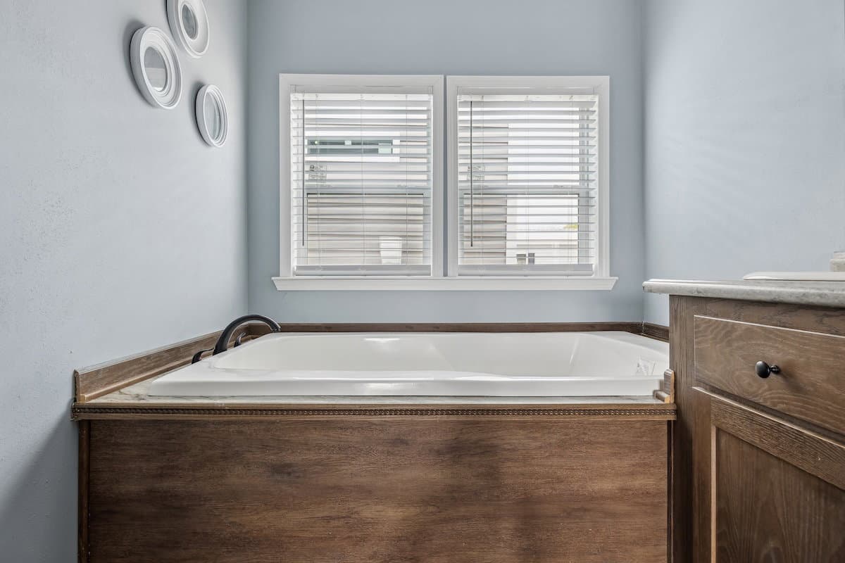 The presley bathroom home features